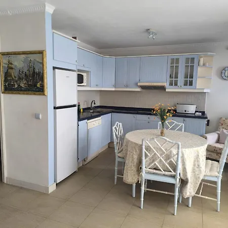 Roca Negra Ocean View Apartment *