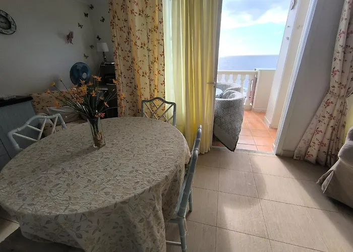 Roca Negra Ocean View Apartment Costa Adeje (Tenerife)